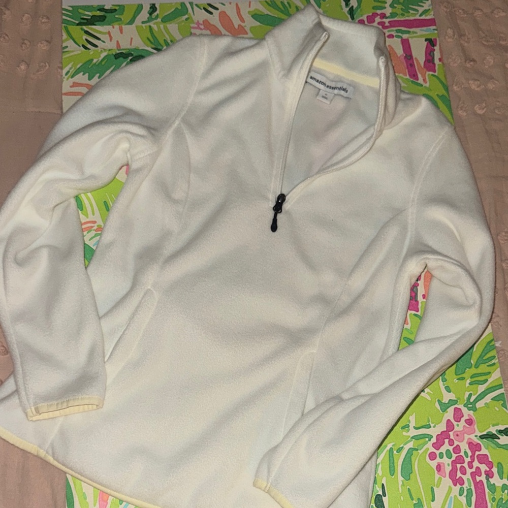 Amazon Essentials Cream Fleece Quarter-Zip Pullover